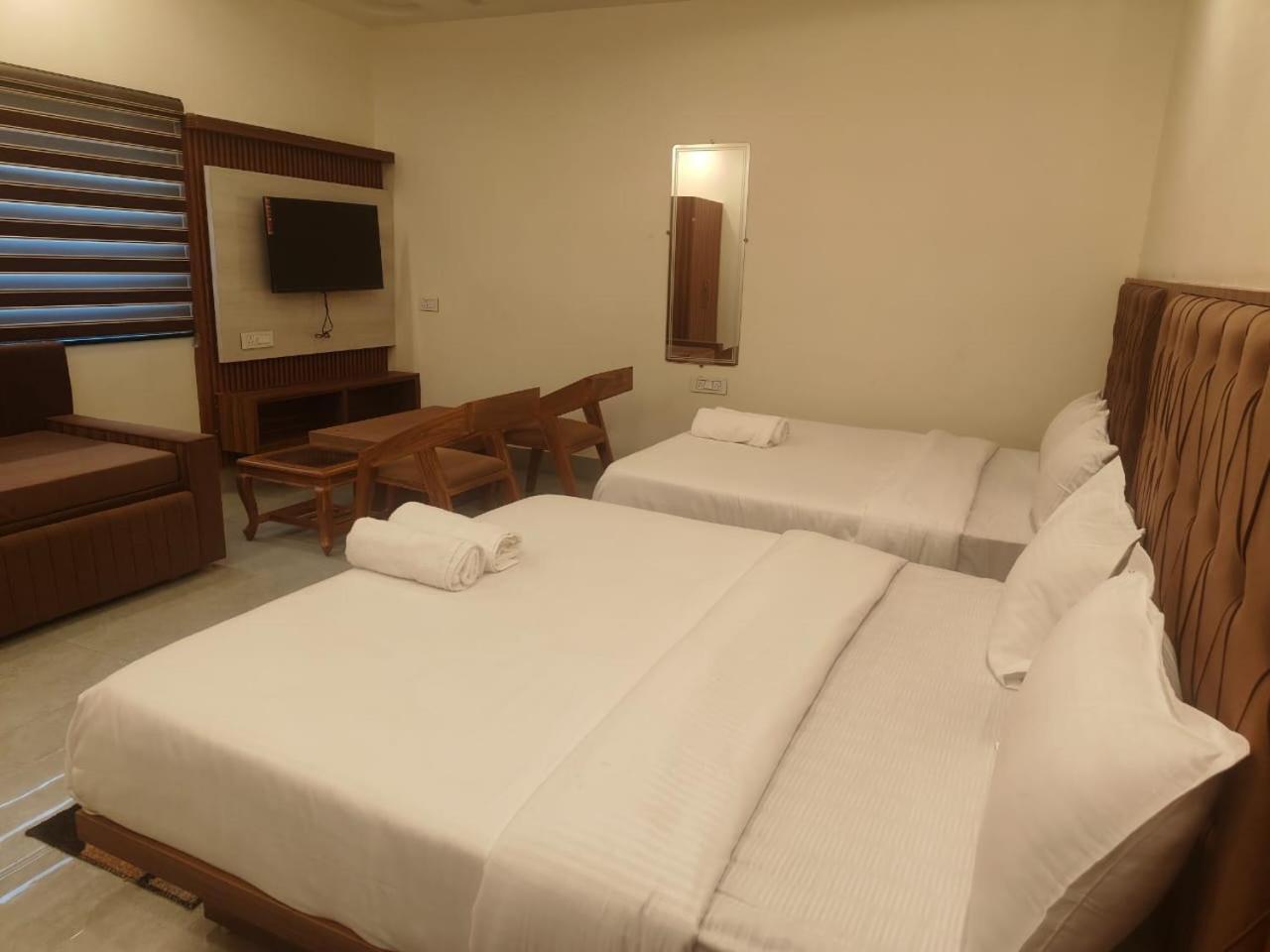 Aroma Resort ริชิเคช ภายนอก รูปภาพ