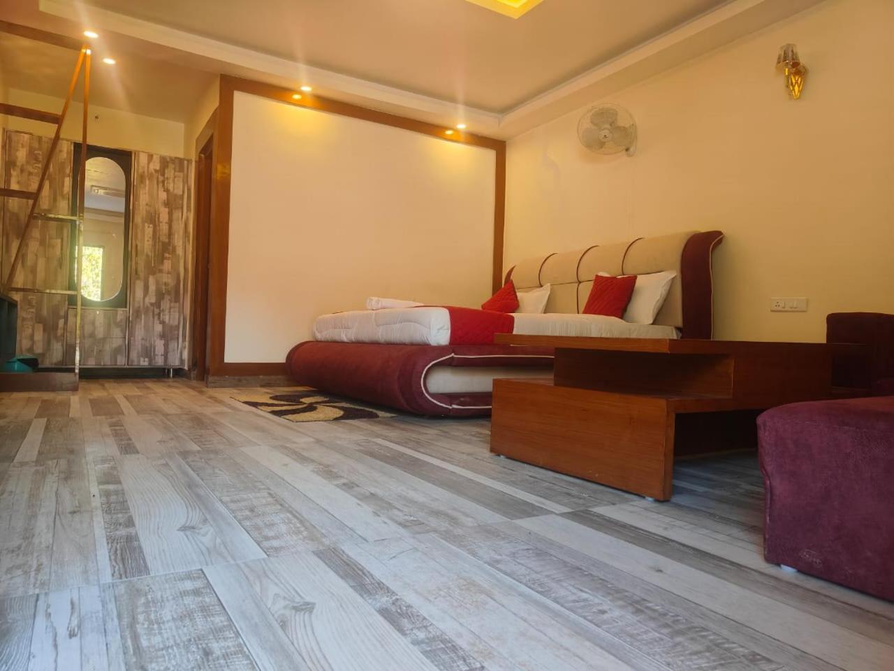 Aroma Resort ริชิเคช ภายนอก รูปภาพ
