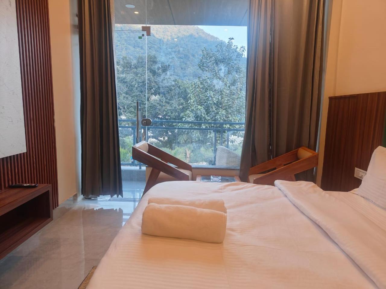 Aroma Resort ริชิเคช ภายนอก รูปภาพ